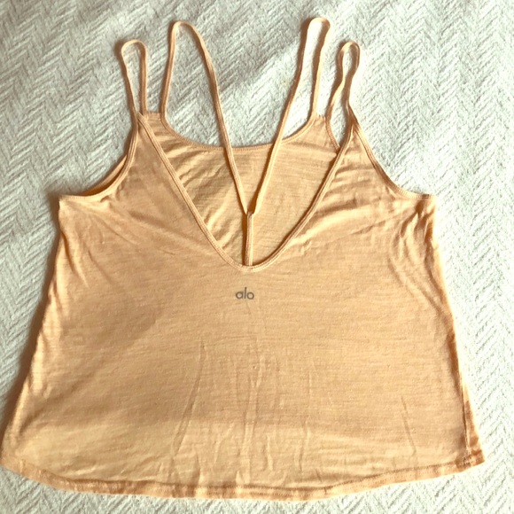 ALO Yoga Tops - Alo dusty pink tank